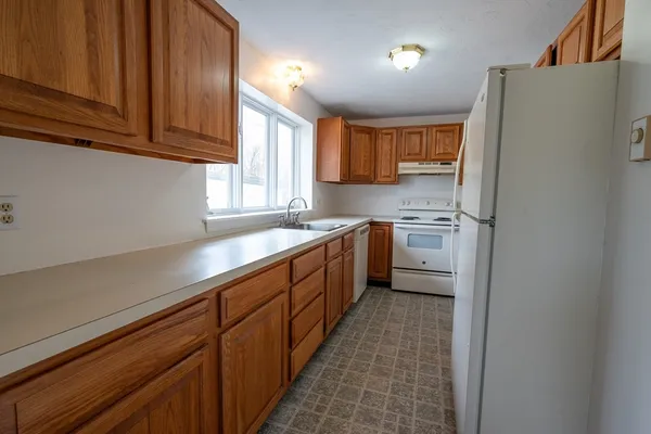 $349,900 | 265 Park Street, Unit 1, North Attleboro, MA 02760