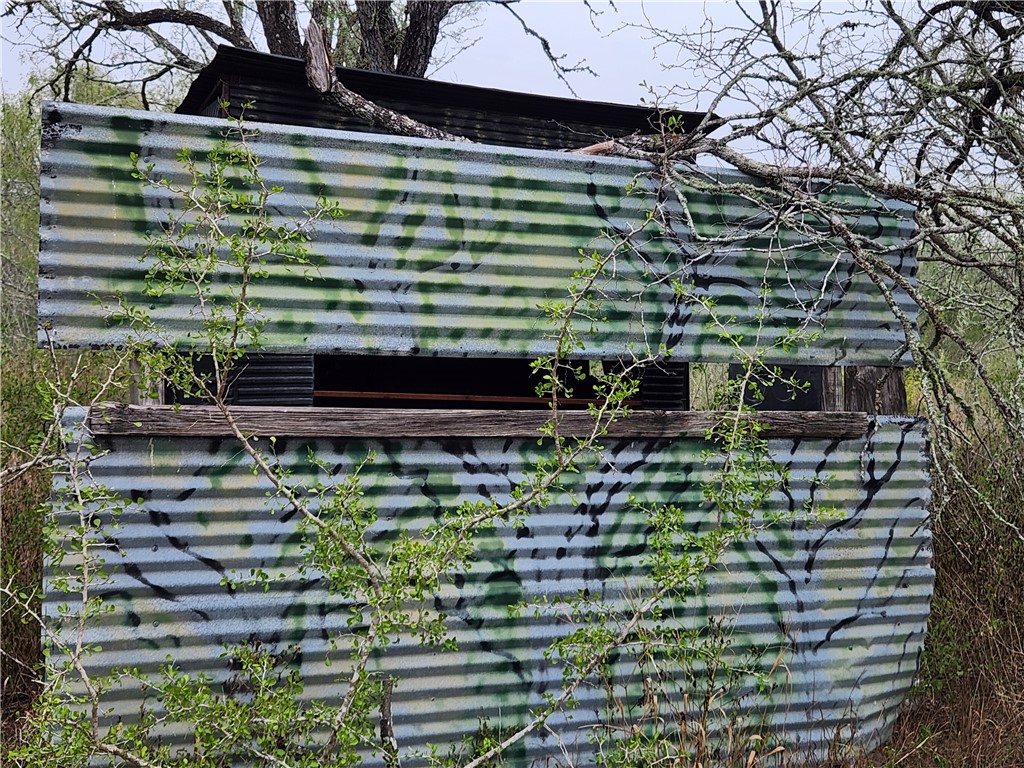 1888 County Road 440 Alice, TX 78332 - Photo 23 of 32 a view of a garden