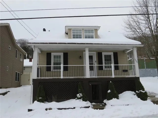 $119,000 | 306 North 2nd Street, West Newton, PA 15089