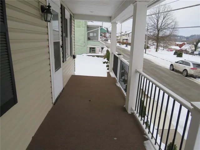 $119,000 | 306 North 2nd Street, West Newton, PA 15089