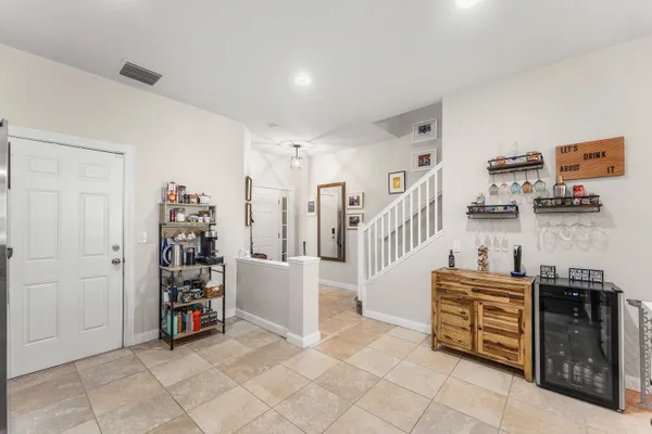 $389,000 | 1094 Pinewood Lake Court, Greenacres, FL 33415