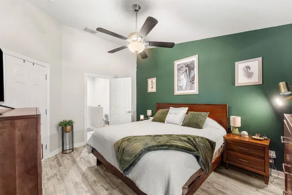 $389,000 | 1094 Pinewood Lake Court, Greenacres, FL 33415