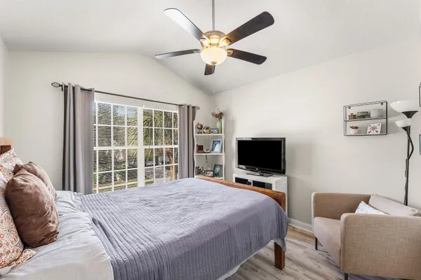 $389,000 | 1094 Pinewood Lake Court, Greenacres, FL 33415