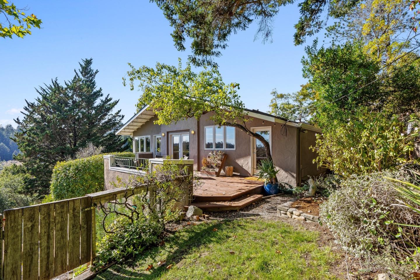 2222 Ocean St Extension Santa Cruz, CA 95060 - Photo 13 of 59