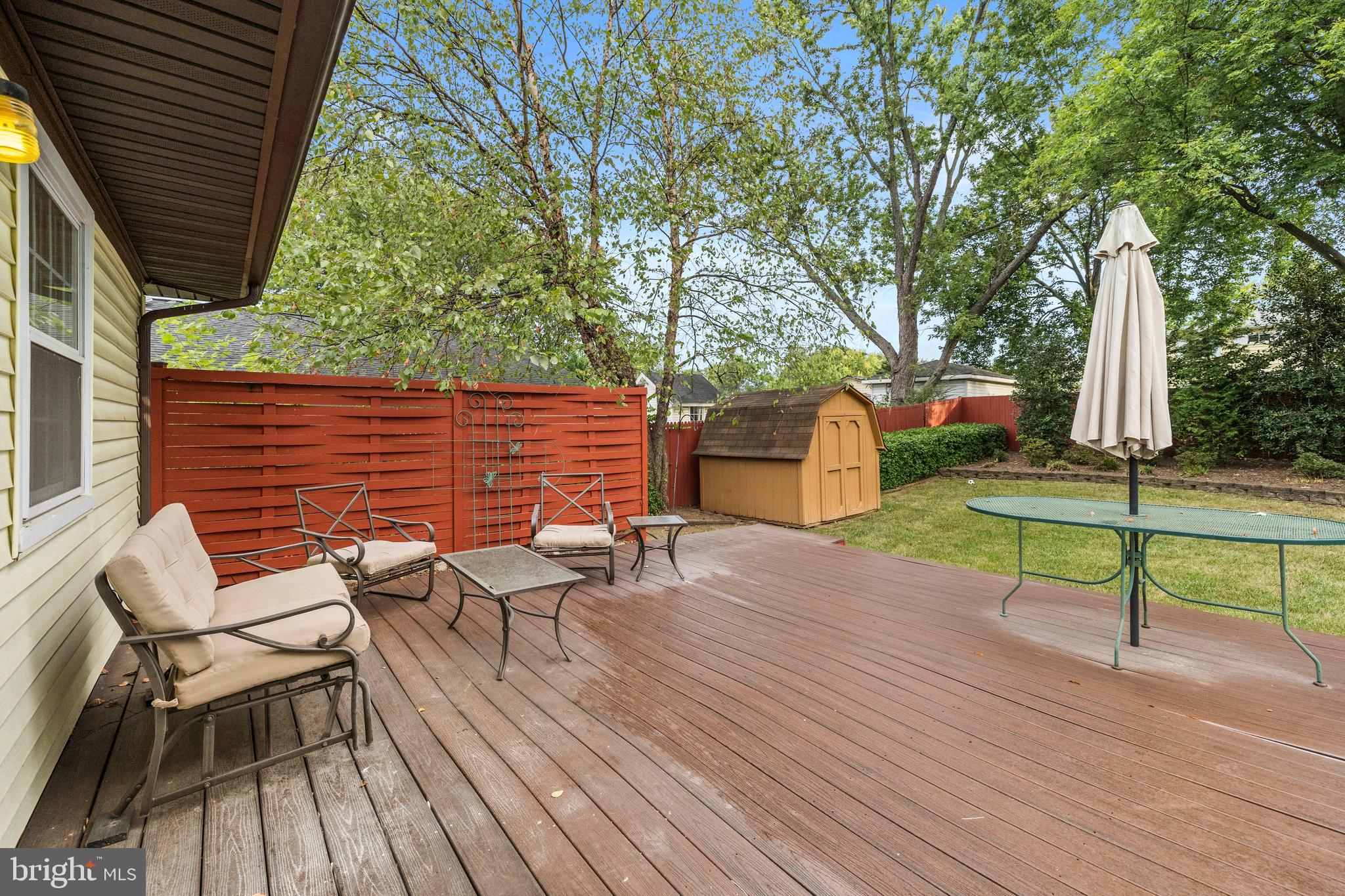 210 West Beech Road Sterling, VA 20164 - Photo 29 of 33