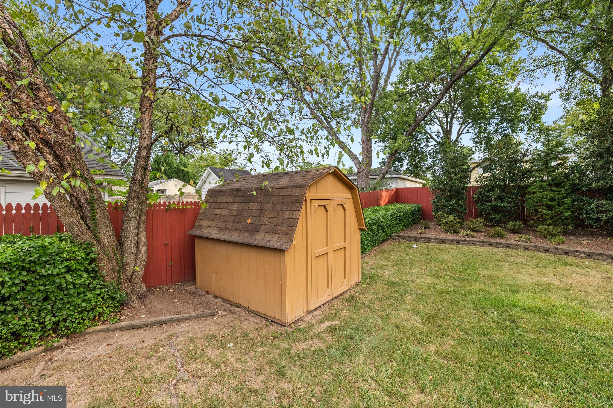 210 West Beech Road Sterling, VA 20164 - Photo 33 of 33