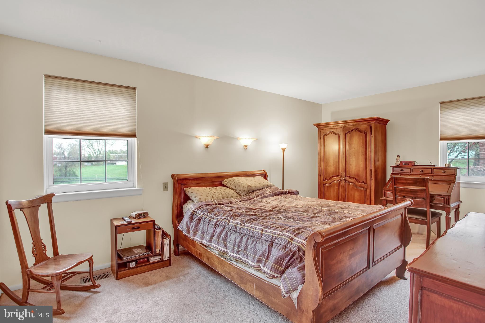11045 Greiner Road Philadelphia, PA 19116 - Photo 17 of 27 Gallery Image 17