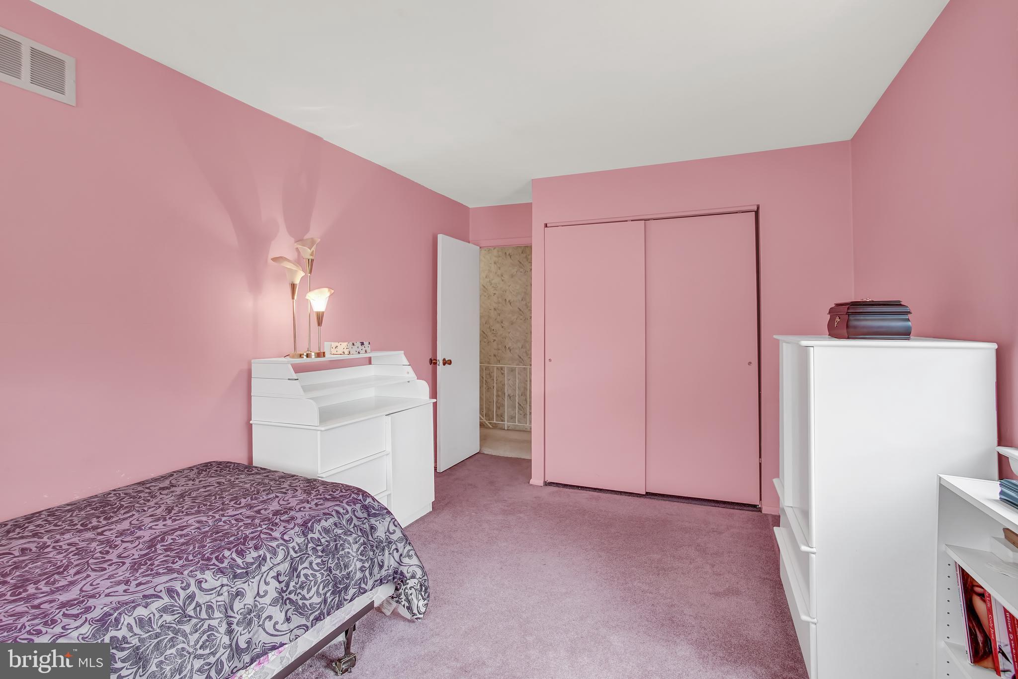 11045 Greiner Road Philadelphia, PA 19116 - Photo 20 of 27 Gallery Image 20