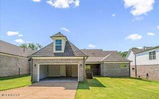 $371,900 | 2215 Scott Mdws Lane, Hernando, MS 38632