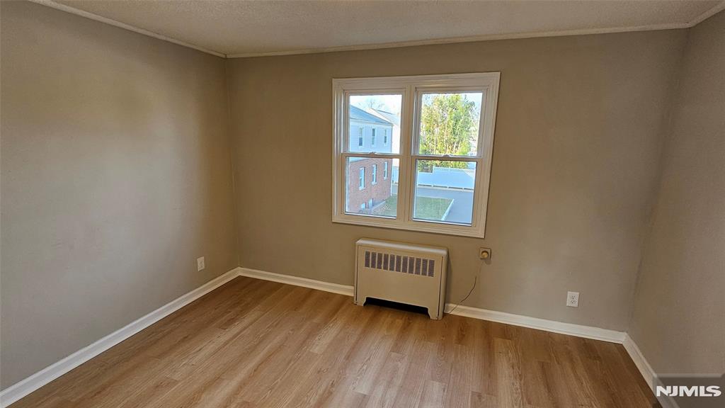 64 Hastings Avenue, Unit B Rutherford, NJ 07070 - Photo 9 of 14