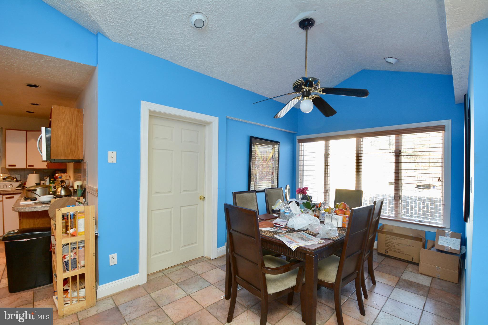 17707 Cashell Road Rockville, MD 20853 - Photo 13 of 64