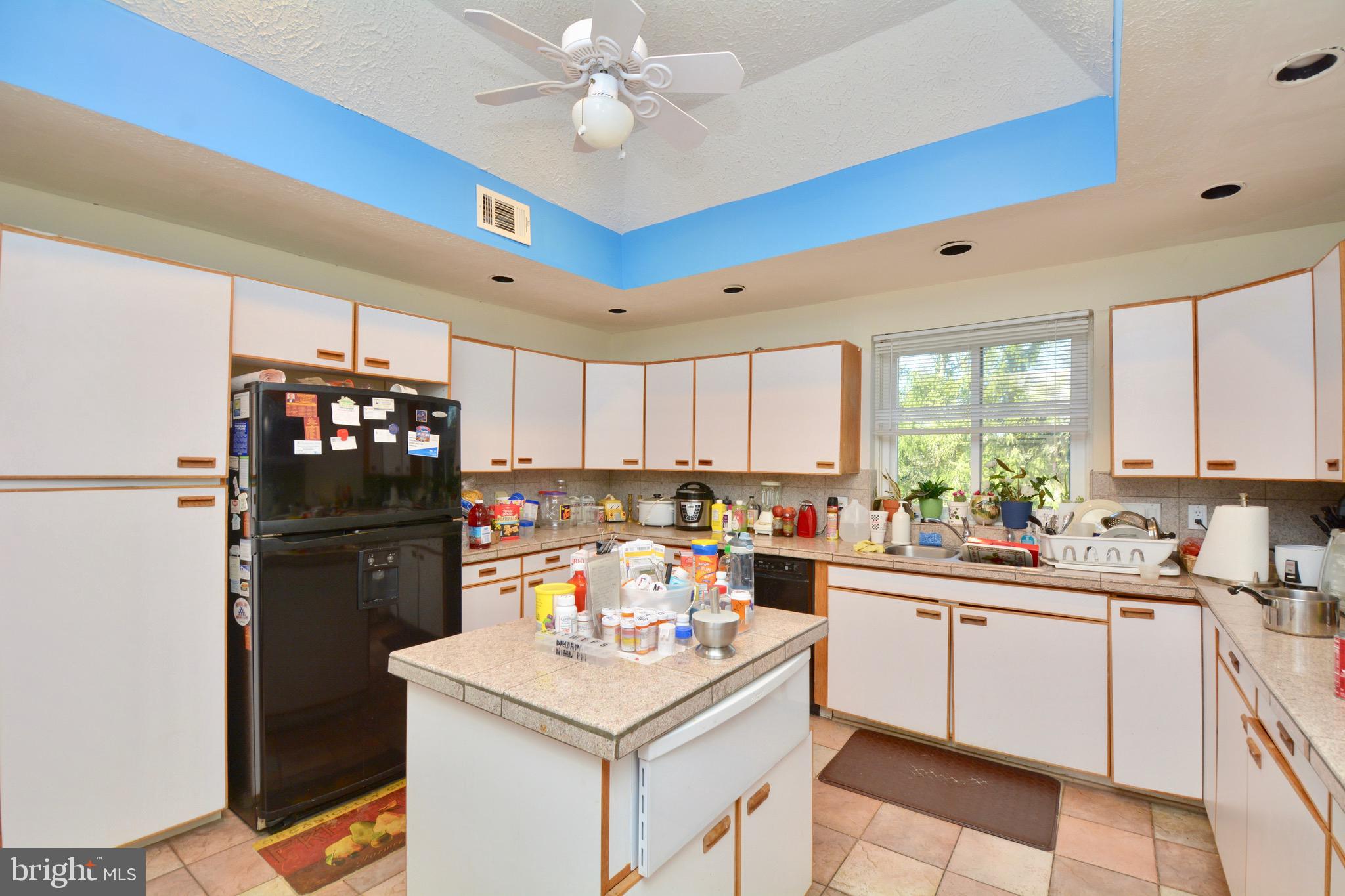 17707 Cashell Road Rockville, MD 20853 - Photo 14 of 64