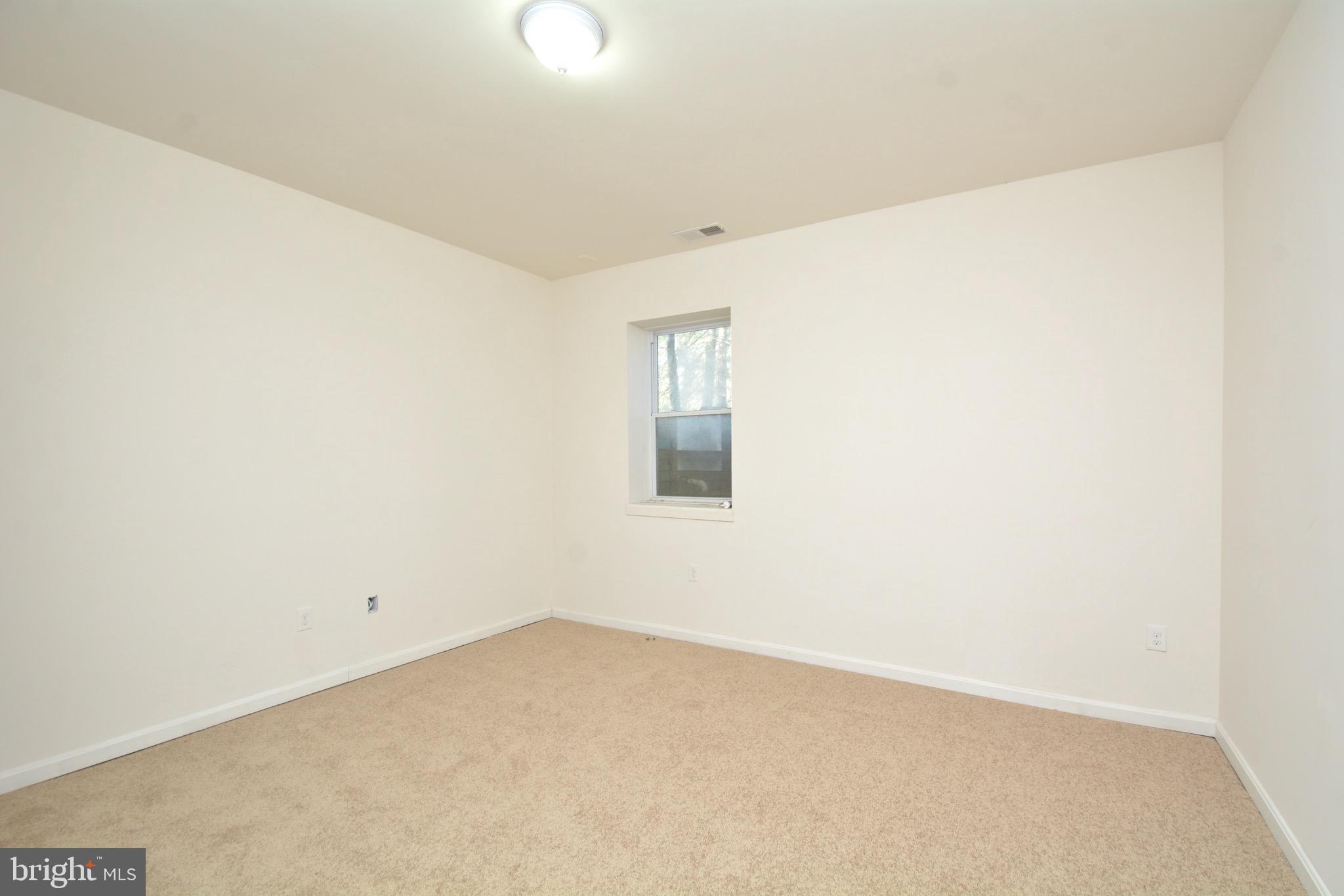 17707 Cashell Road Rockville, MD 20853 - Photo 39 of 64