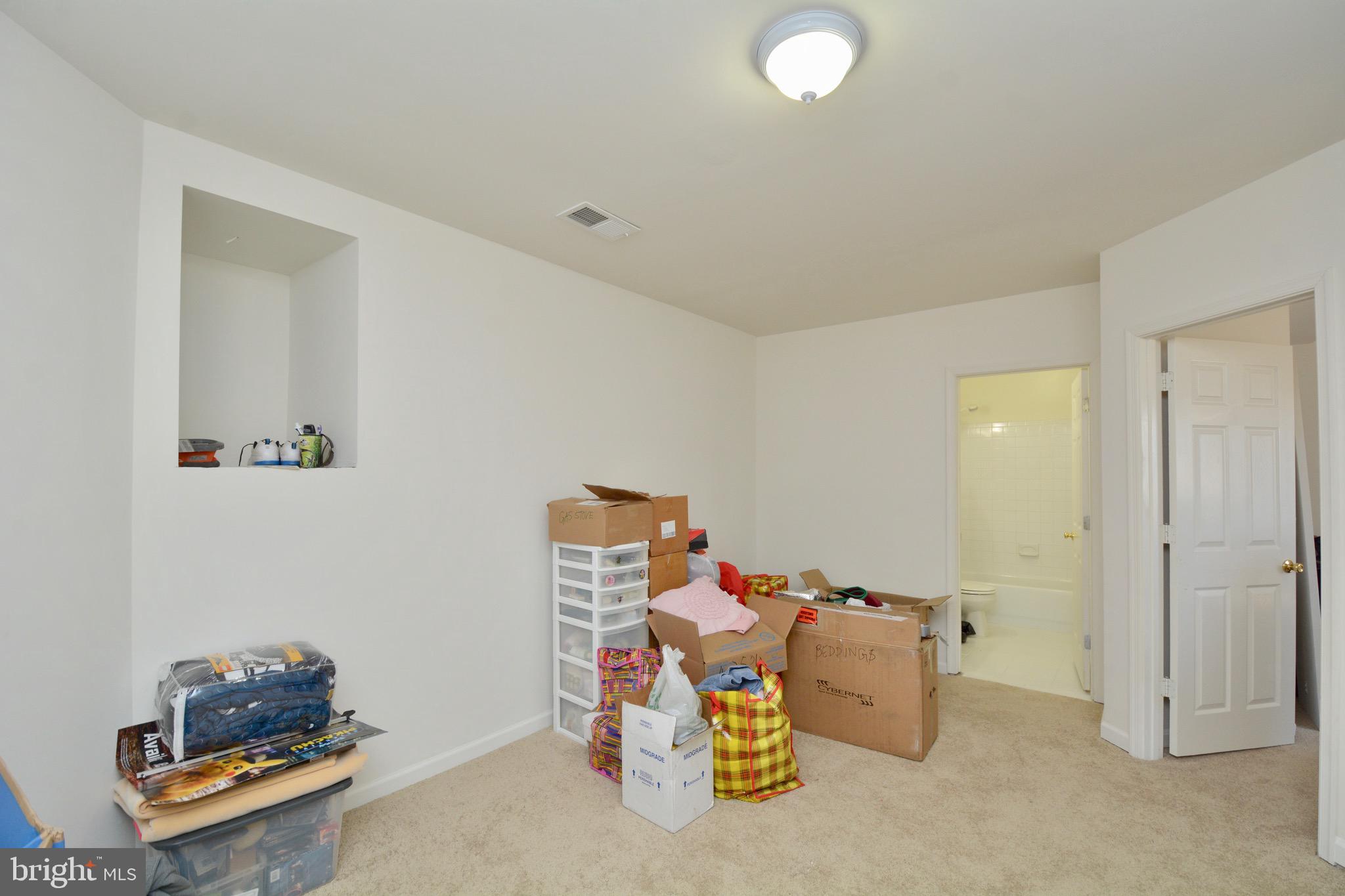 17707 Cashell Road Rockville, MD 20853 - Photo 47 of 64