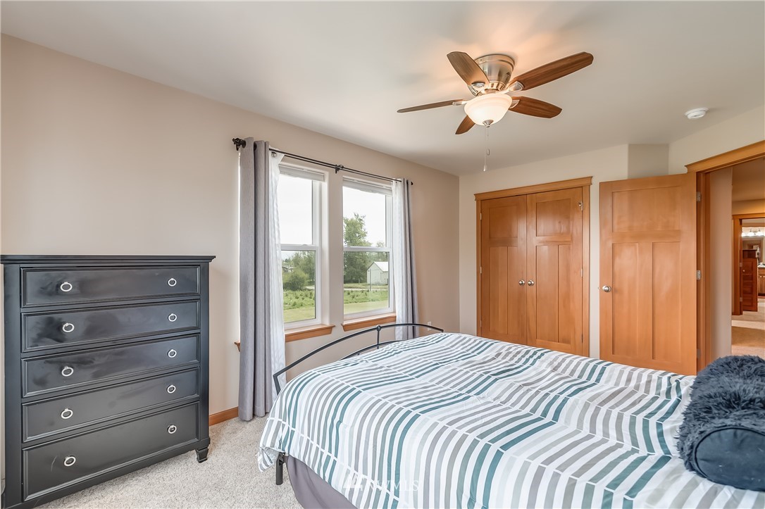 3052 Douglas Road Ferndale, WA 98248 - Photo 14 of 24
