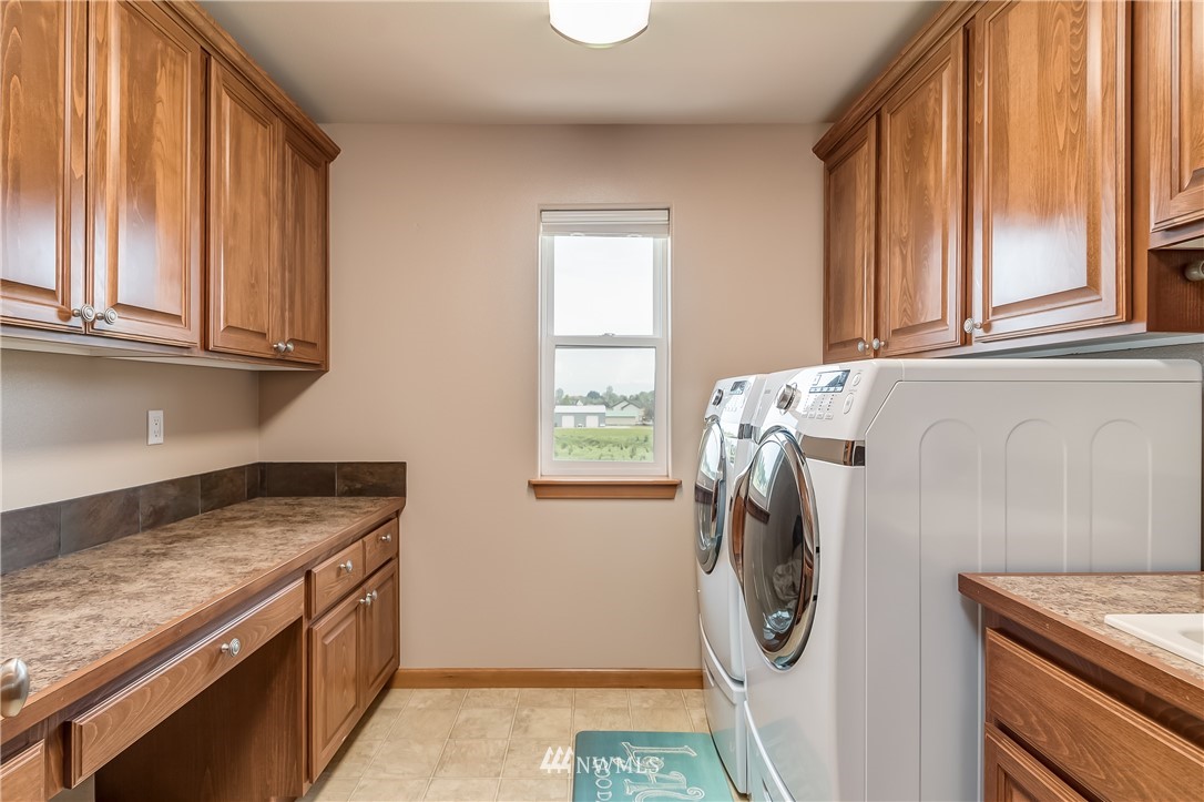 3052 Douglas Road Ferndale, WA 98248 - Photo 17 of 24