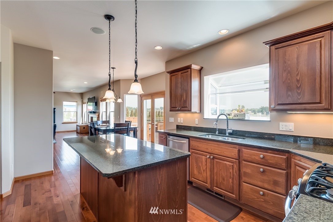 3052 Douglas Road Ferndale, WA 98248 - Photo 6 of 24