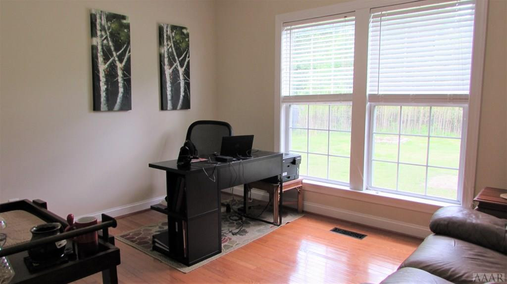 346 Green View Road Moyock, NC 27958 - Photo 23 of 29 Downstairs Guest Rm/BR 5