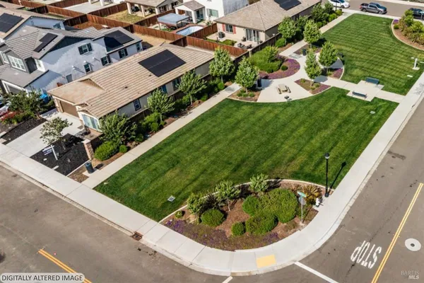 $629,900 | 185 Morning Glory Lane, Dixon, CA 95620