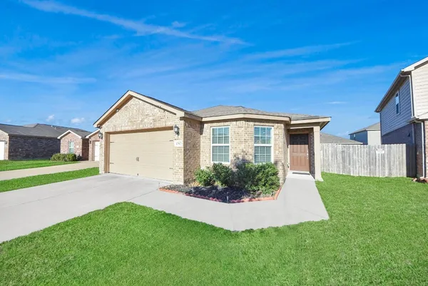 $2,100 | 10803 Dover White Drive, Humble, TX 77396