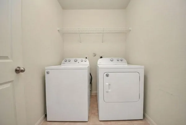 $2,100 | 10803 Dover White Drive, Humble, TX 77396