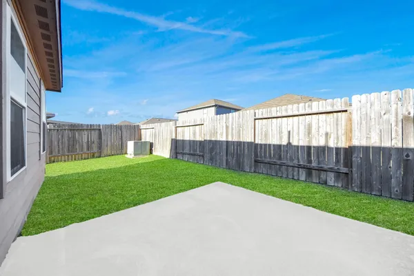 $2,100 | 10803 Dover White Drive, Humble, TX 77396