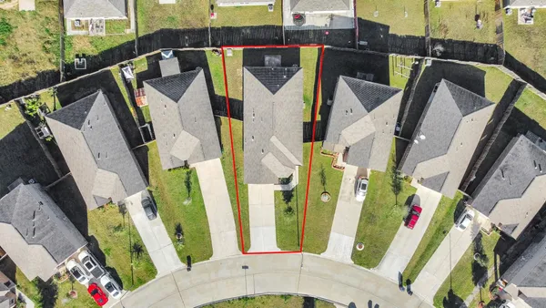 $2,100 | 10803 Dover White Drive, Humble, TX 77396