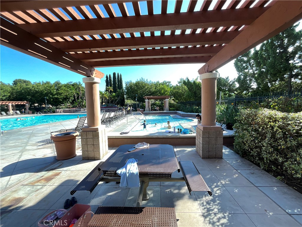 18 La Ronda Irvine, CA 92606 - Photo 12 of 14