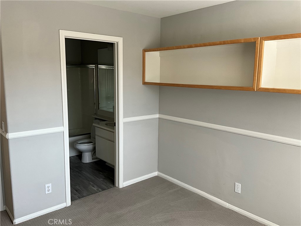 18 La Ronda Irvine, CA 92606 - Photo 5 of 14