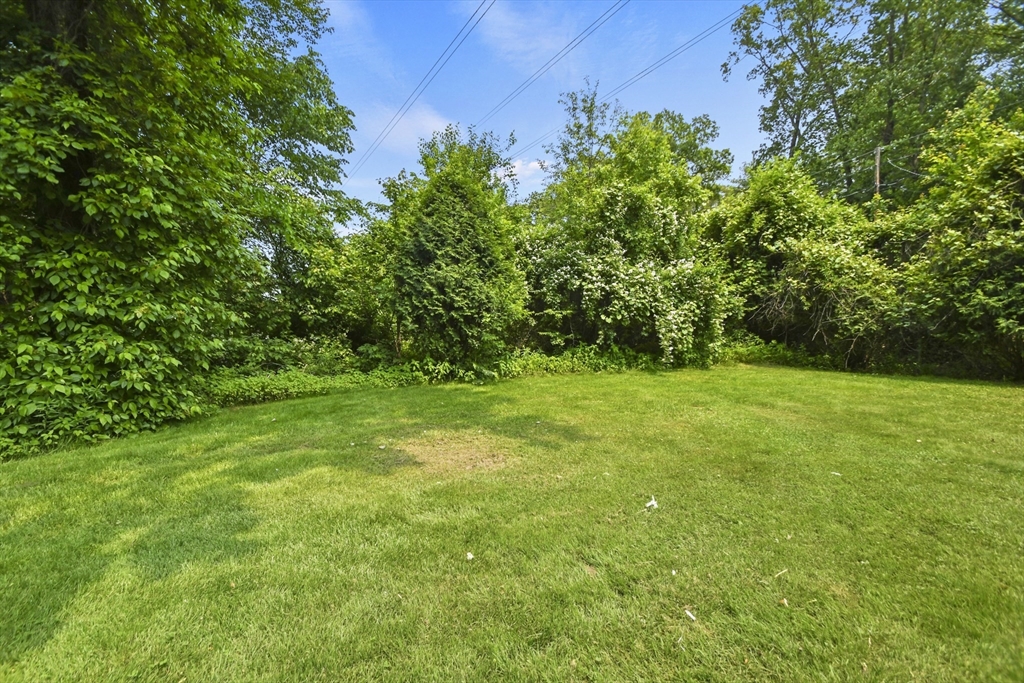 175 Armsby Road Sutton, MA 01590 - Photo 23 of 25 Gallery Image 23