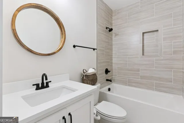 $750,000 | 1093 Captains Cv Way, St. Simons, GA 31522