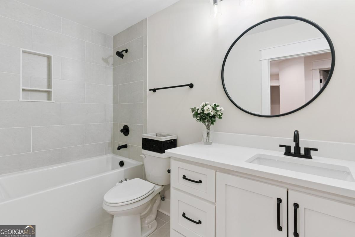 1093 Captains Cv Way St. Simons, GA 31522 - Photo 16 of 31