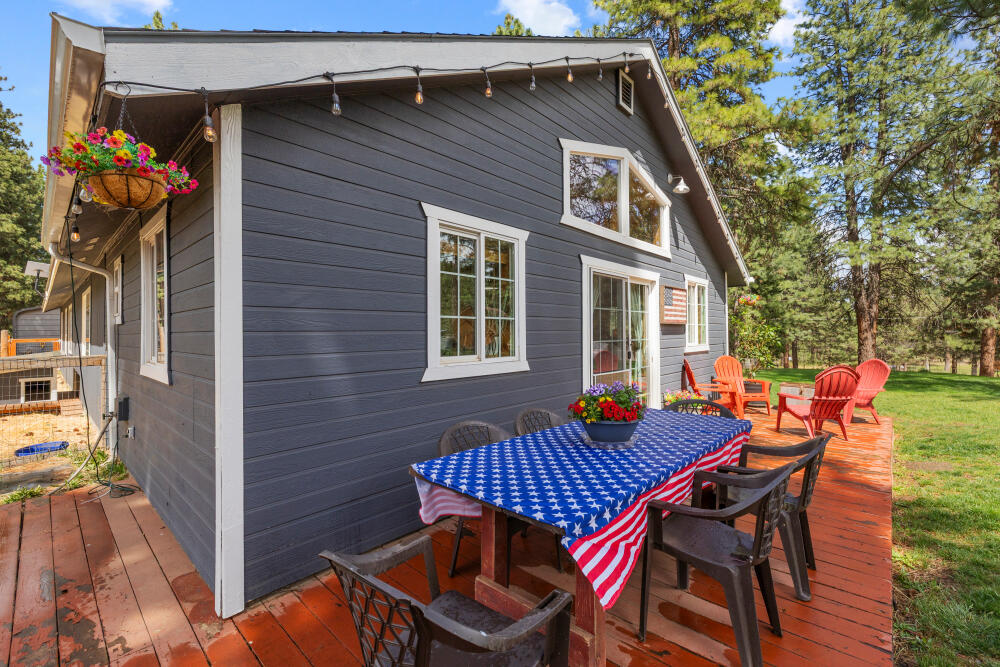 16320 Hillcrest Road Klamath Falls, OR 97603 - Photo 29 of 39 26 - 16320HillcrestRd-14