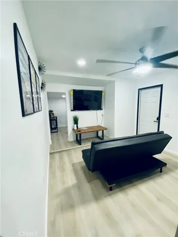 $840,000 | 1528 East 11th Street, Long Beach, CA 90813