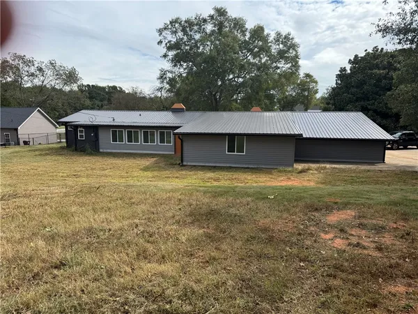 $364,500 | 1706 Whitehall Road, Anderson, SC 29625