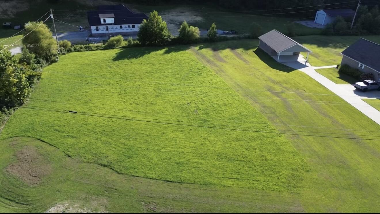 171 Higgins Road Gray, KY 40734 - Photo 2 of 26 IMG_7897