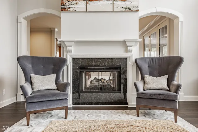 $1,150,000 | 8526 Oakmont Lane, Indianapolis, IN 46260