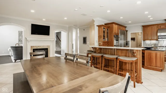 $1,150,000 | 8526 Oakmont Lane, Indianapolis, IN 46260