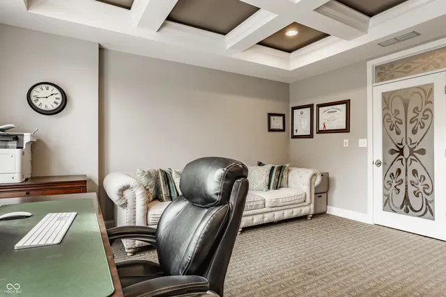 $1,150,000 | 8526 Oakmont Lane, Indianapolis, IN 46260