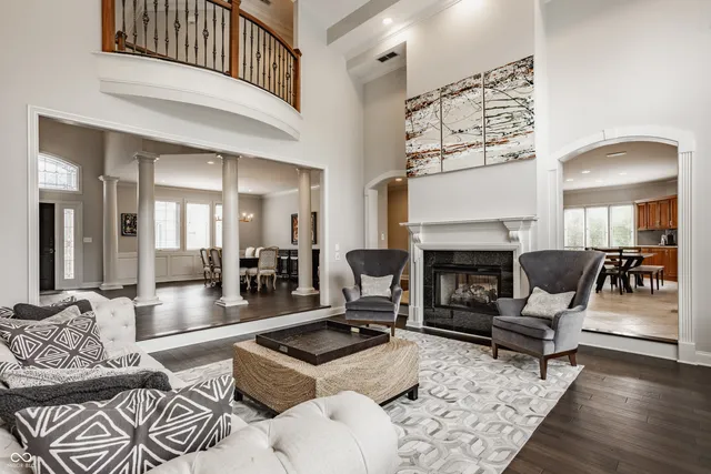 $1,150,000 | 8526 Oakmont Lane, Indianapolis, IN 46260