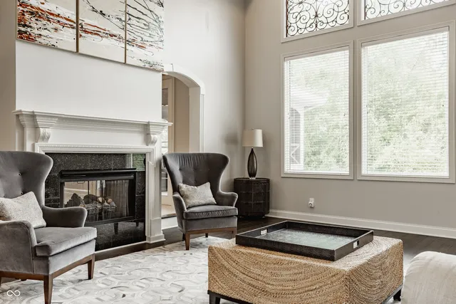 $1,150,000 | 8526 Oakmont Lane, Indianapolis, IN 46260