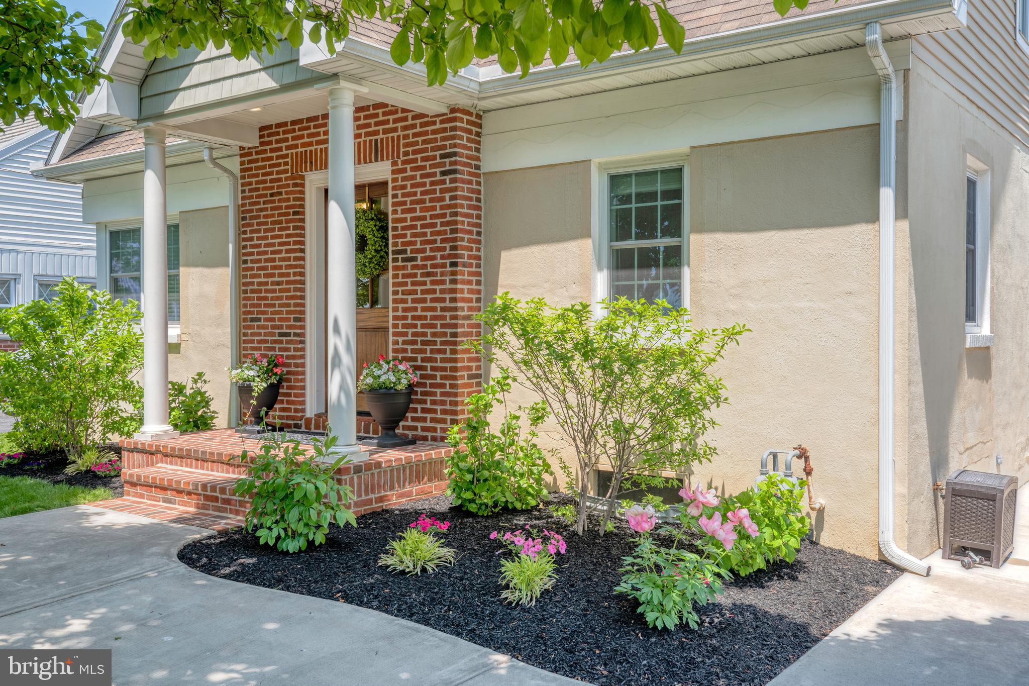 709 Arsenal Road York, PA 17406 - Photo 4 of 66 Gallery Image 4