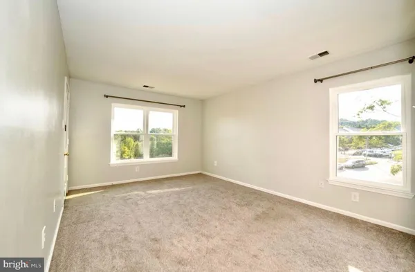 $2,025 | 5630 F Ringwood Drive, Unit 714, Halethorpe, MD 21227