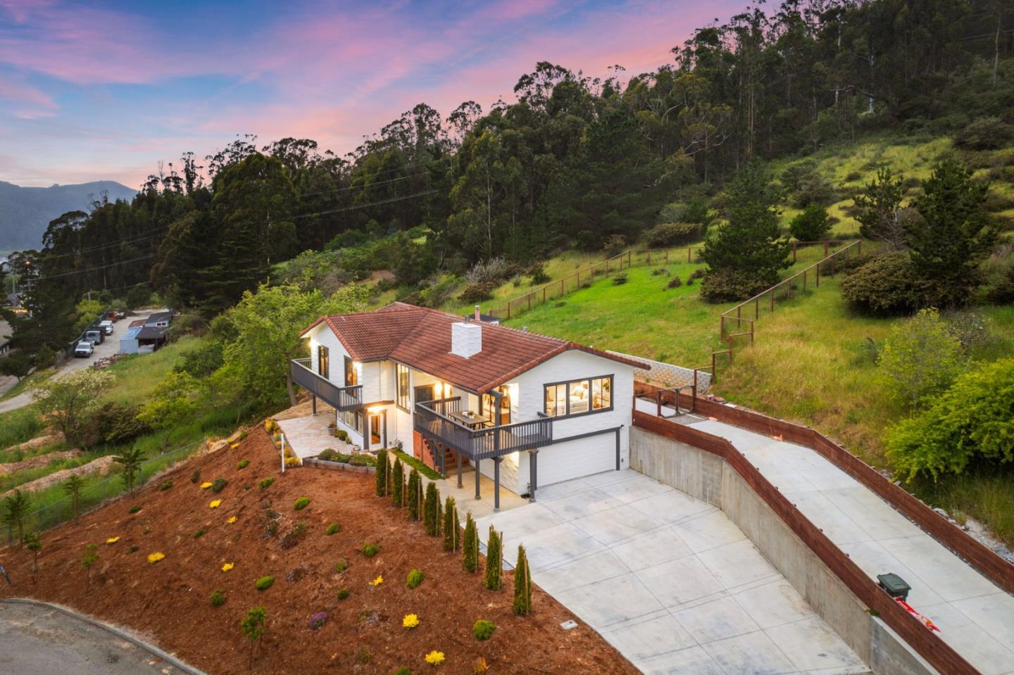 2 Hinton Ranch Road Pacifica, CA 94044 - Photo 12 of 100