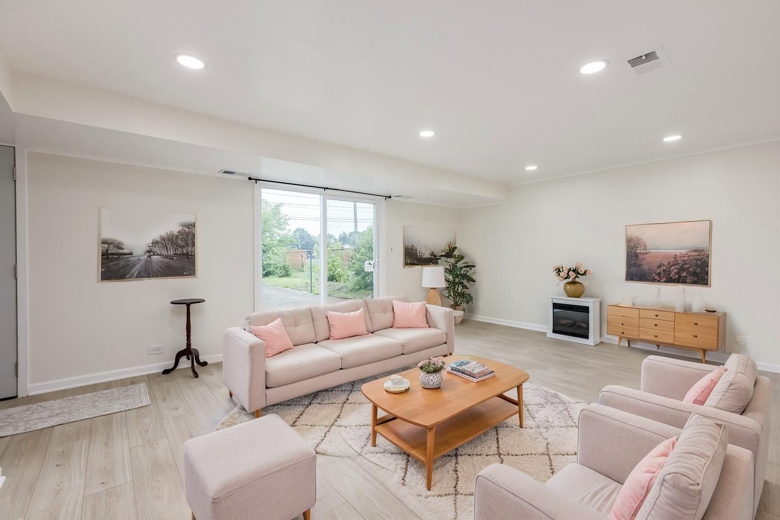 7745 Beckwith Road Morton Grove, IL 60053 - Photo 6 of 41