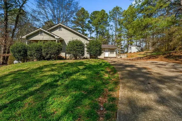 $212,500 | 3387 W Highway, Bowdon, GA 30108