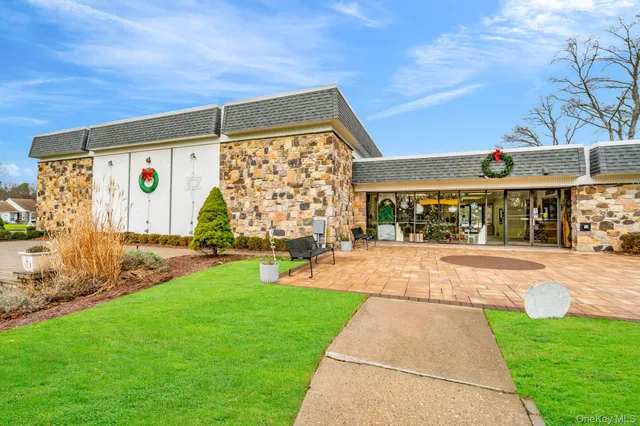 a front view of house with yard