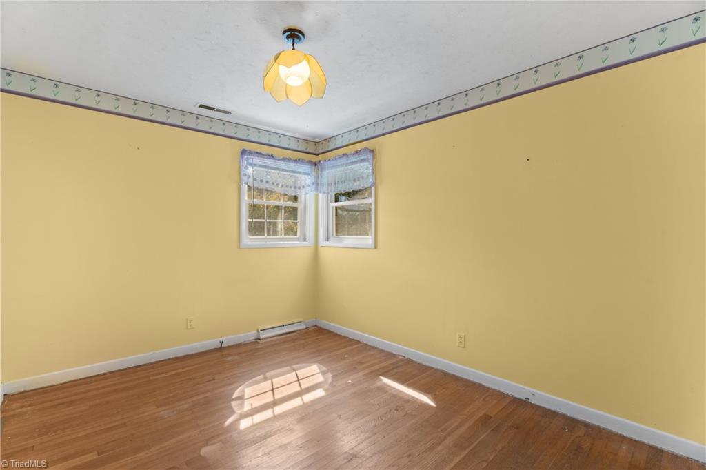 9225 Sahabi Road Kernersville, NC 27284 - Photo 15 of 33 Bedroom 1