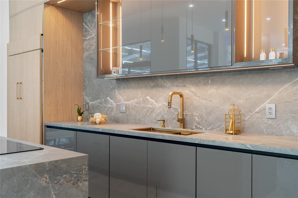 7141 Mariana Court Boca Raton, FL 33433 - Photo 25 of 68 a kitchen with appliances and cabinets