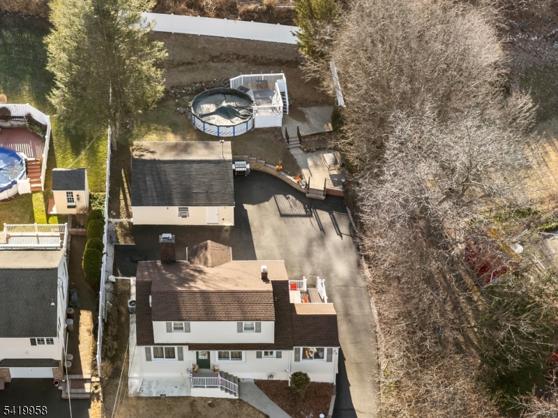 544 Goffle Hill Road Hawthorne, NJ 07506 - Photo 20 of 21 a view of a house with stairs